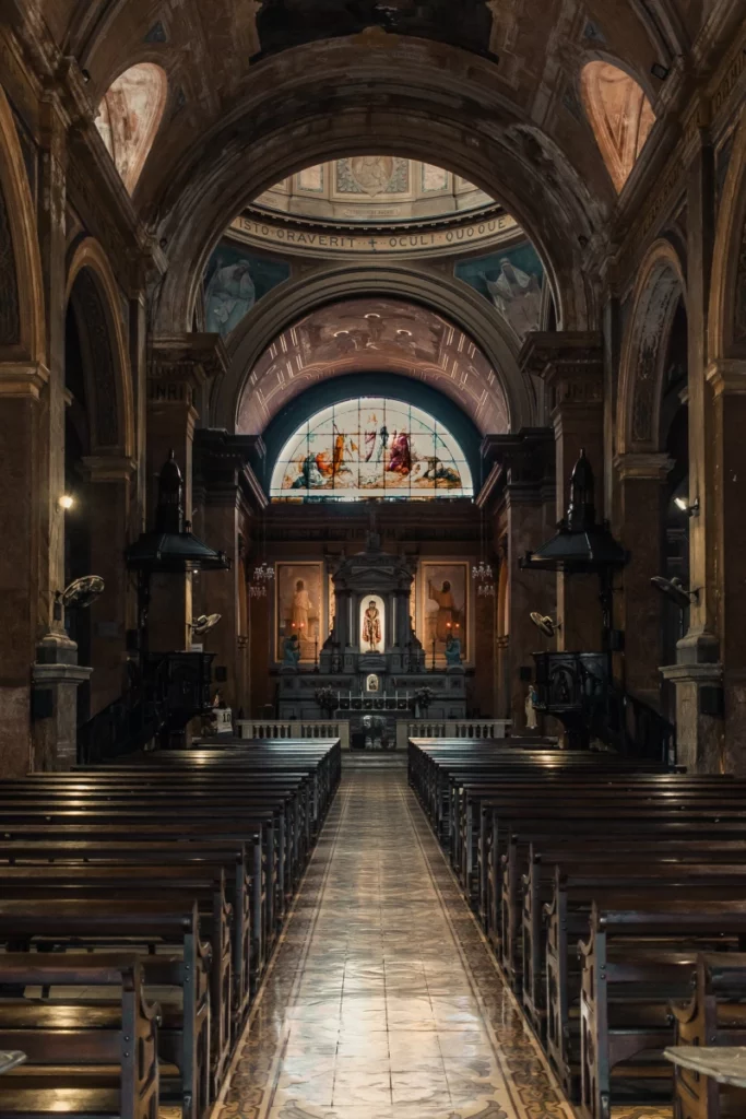 ToF Fotobehang gebouwen kerk met glasramen in lood