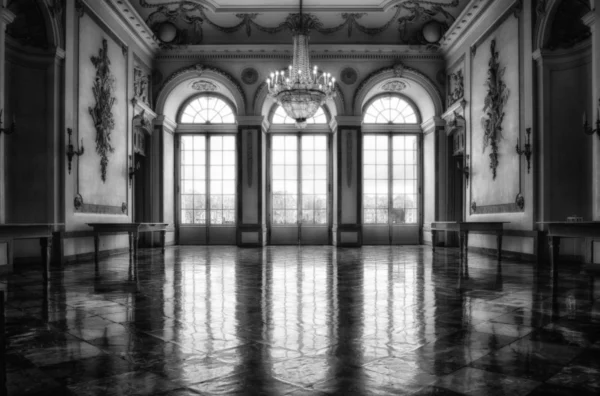 ToF Fotobehang zwart-wit danszaal of stijlkamer